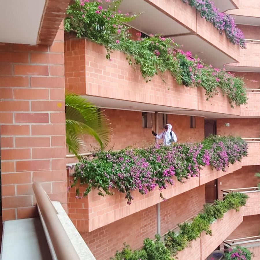 Portal Del Rodeo Apartahotel Medellín Eksteriør billede