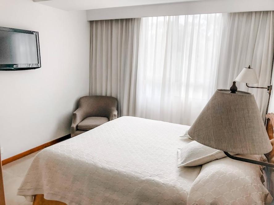 Portal Del Rodeo Apartahotel Medellín Eksteriør billede