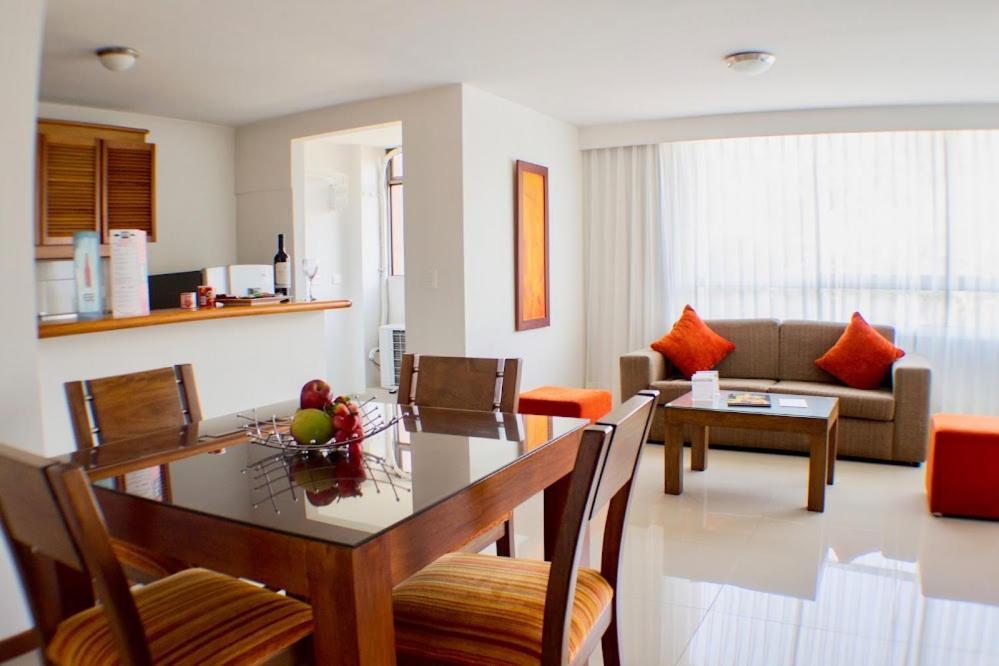 Portal Del Rodeo Apartahotel Medellín Eksteriør billede