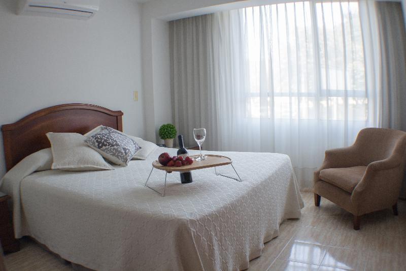 Portal Del Rodeo Apartahotel Medellín Eksteriør billede