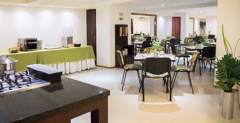 Portal Del Rodeo Apartahotel Medellín Eksteriør billede